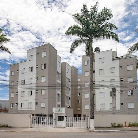 Apartamento em Ubatuba próximo à Praia Grande Exterior foto